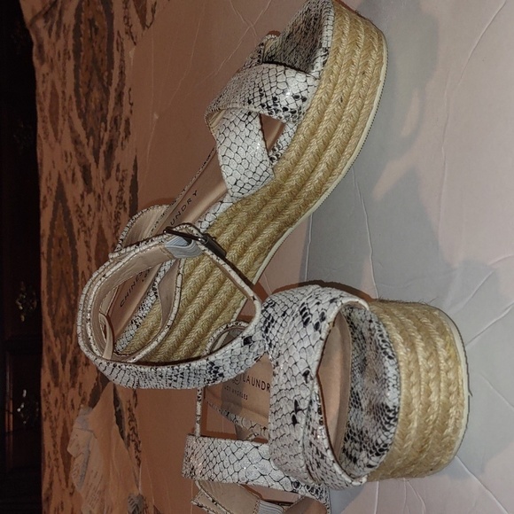 Chinese Laundry Snake Skin platform Sandals - Picture 3 of 9